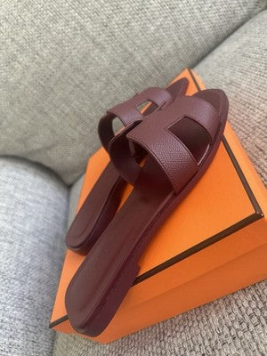 H-Strap Flat Leather Sandals